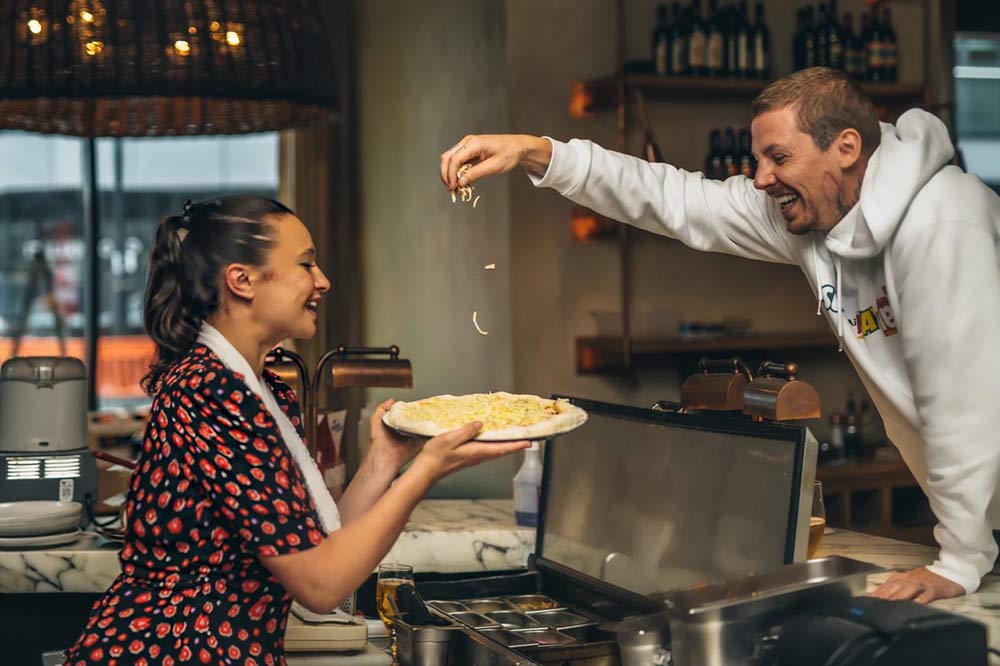 Gizzi Erskine and Professor Green pop up in real life at Passo for Giz & Green