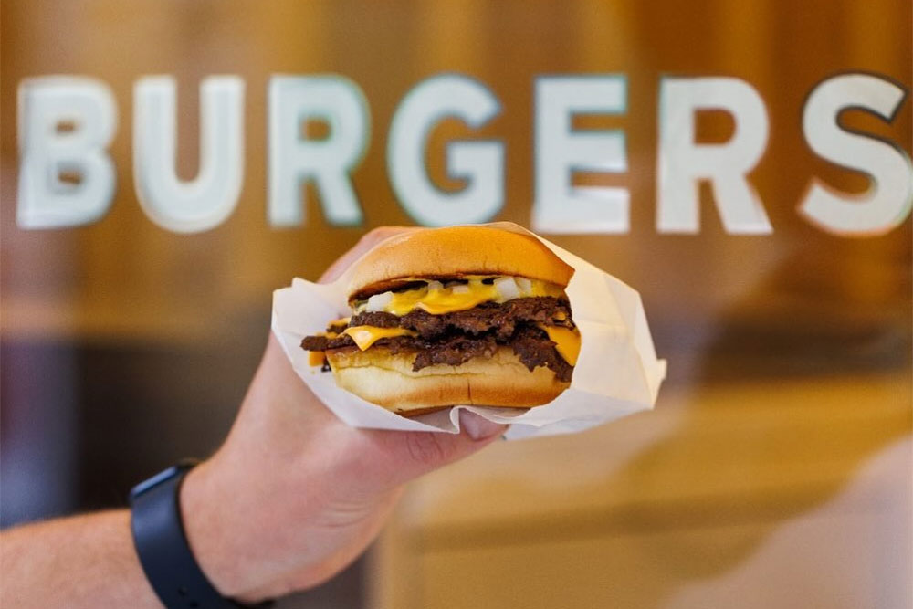 supernova burger opens in soho