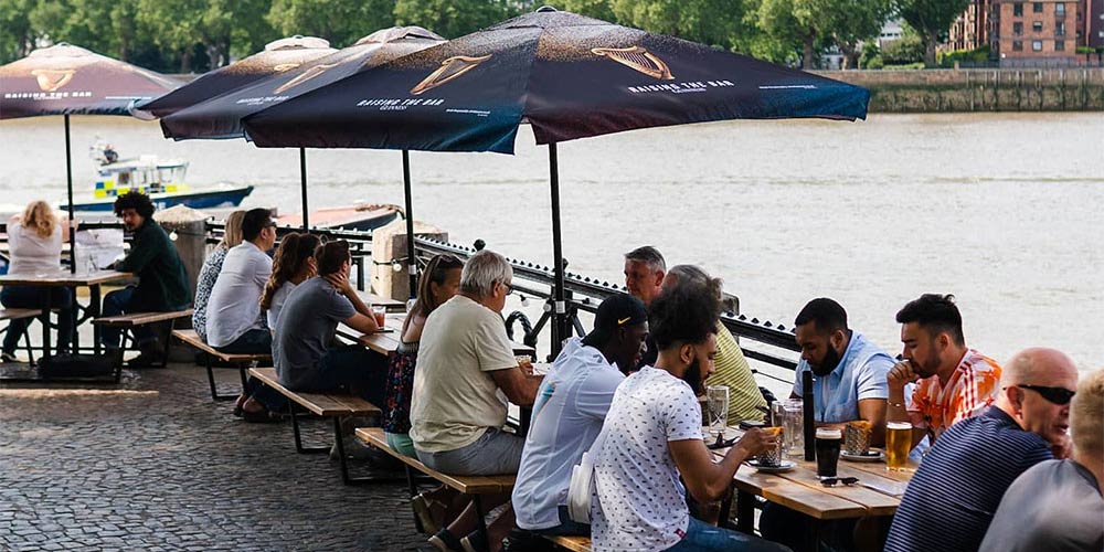 Where to eat by the water in London