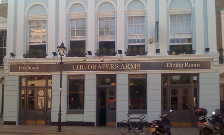 The Draper's Arms