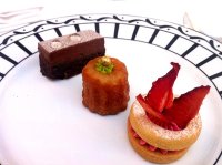 Canale, strawberry shortbread, sea salt caramel and dark chocolate gateaux