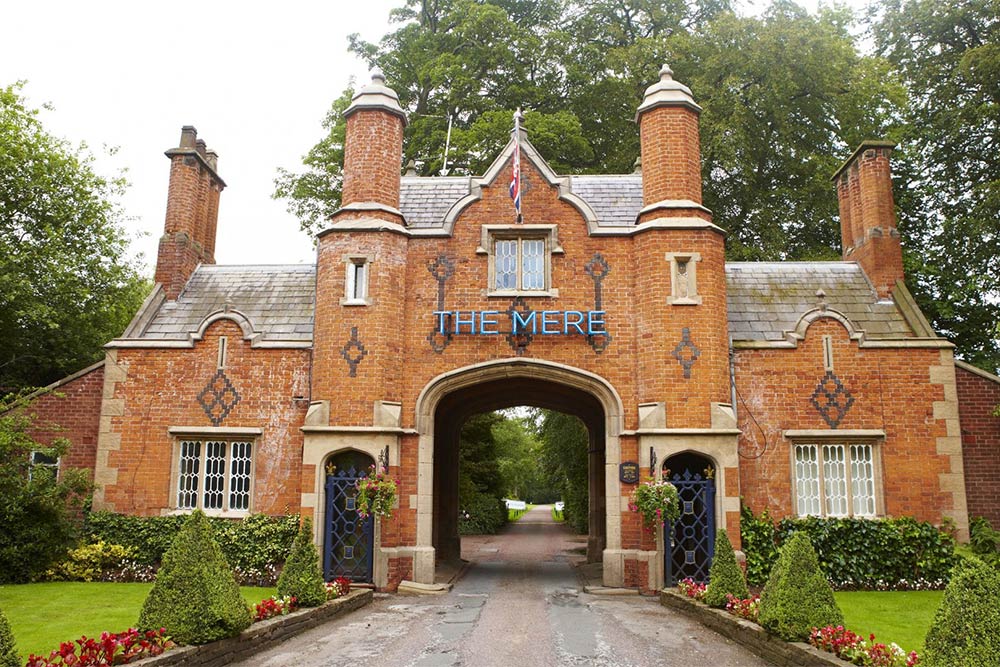 Gordon Ramsay's first out-of-town restaurant in 20-odd years is in a Cheshire five-star golf resort