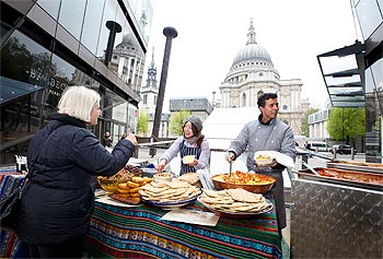 Hoxton & St Paul's launching Saturday markets