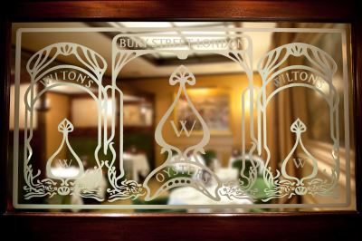 Wiltons of St James' reopens with new oyster bar menu