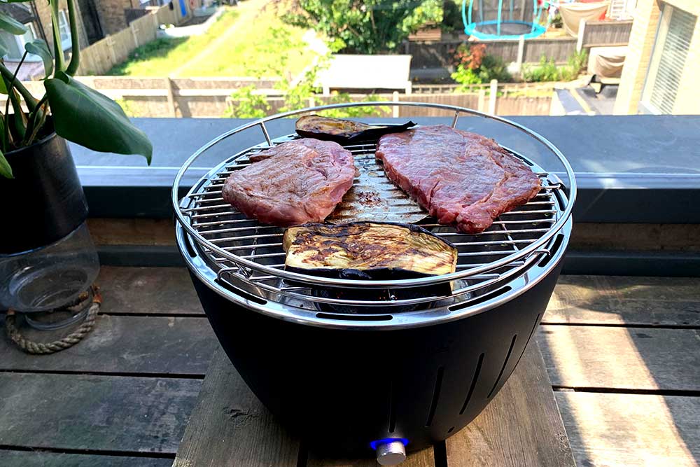 Test Driving the Lotus Grill - a space saving BBQ that's perfect for  Londoners