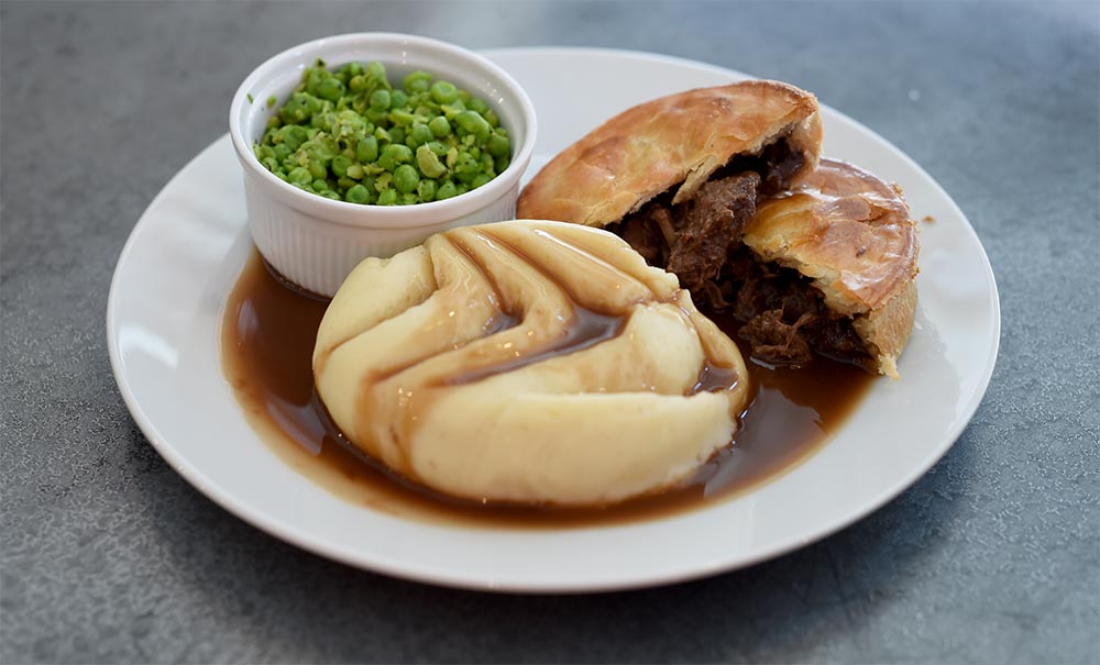 piebury corner closing