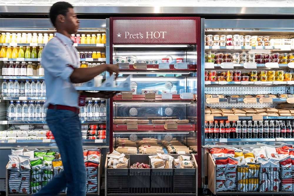 Pret to reopen some London stores, nearest to NHS hospitals