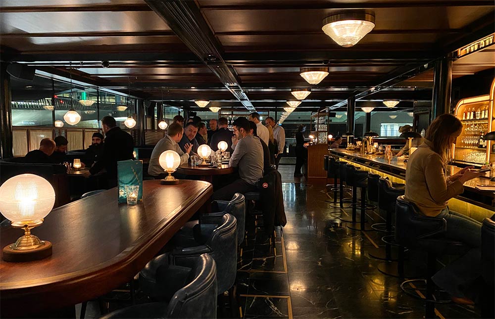 Hawksmoor Wood Wharf review steaks on the water in Canary Wharf