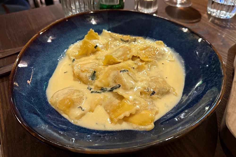 ravioli 27 old compton street restaurant review