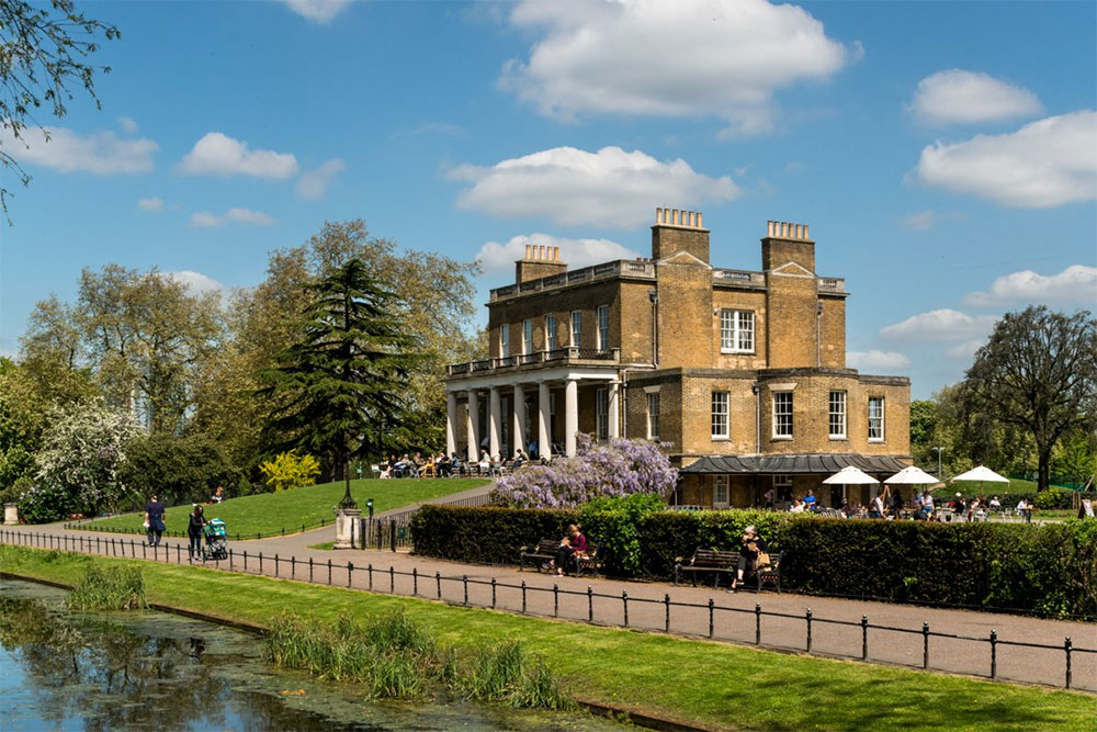 fink's at clissold house