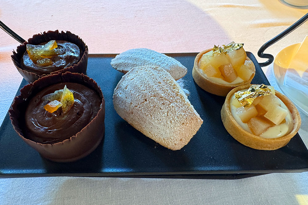 ochre national gallery afternoon tea review london