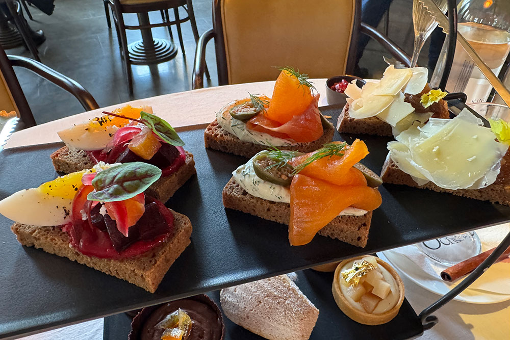 ochre national gallery afternoon tea review london