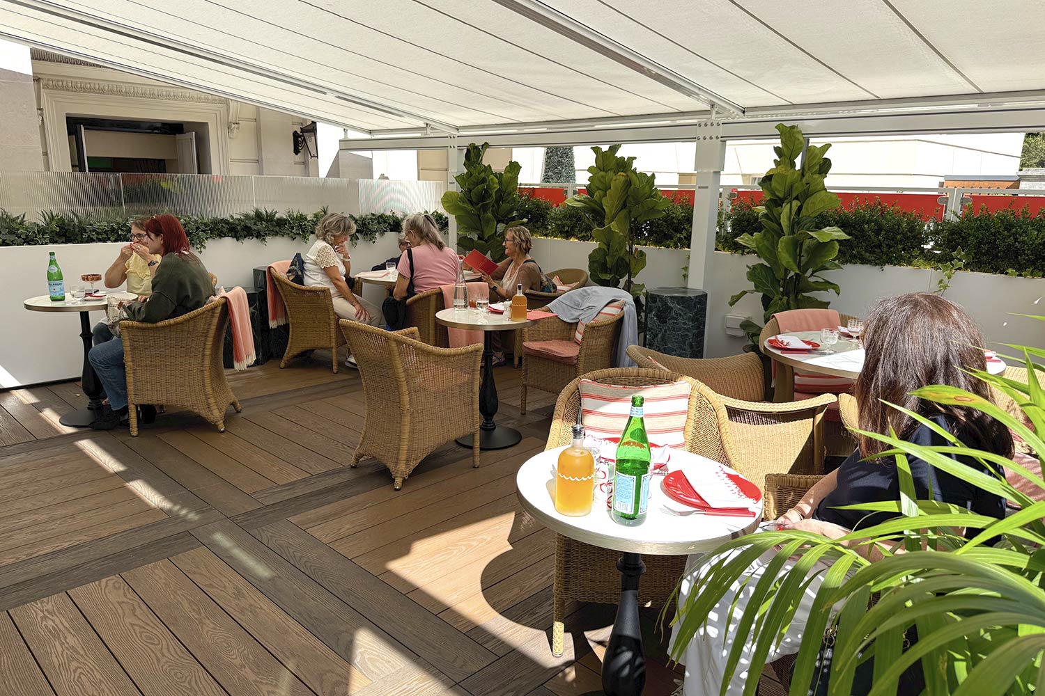 Test Driving Le Café LPM, bringing a taste of the original Mayfair hit to Knightsbridge