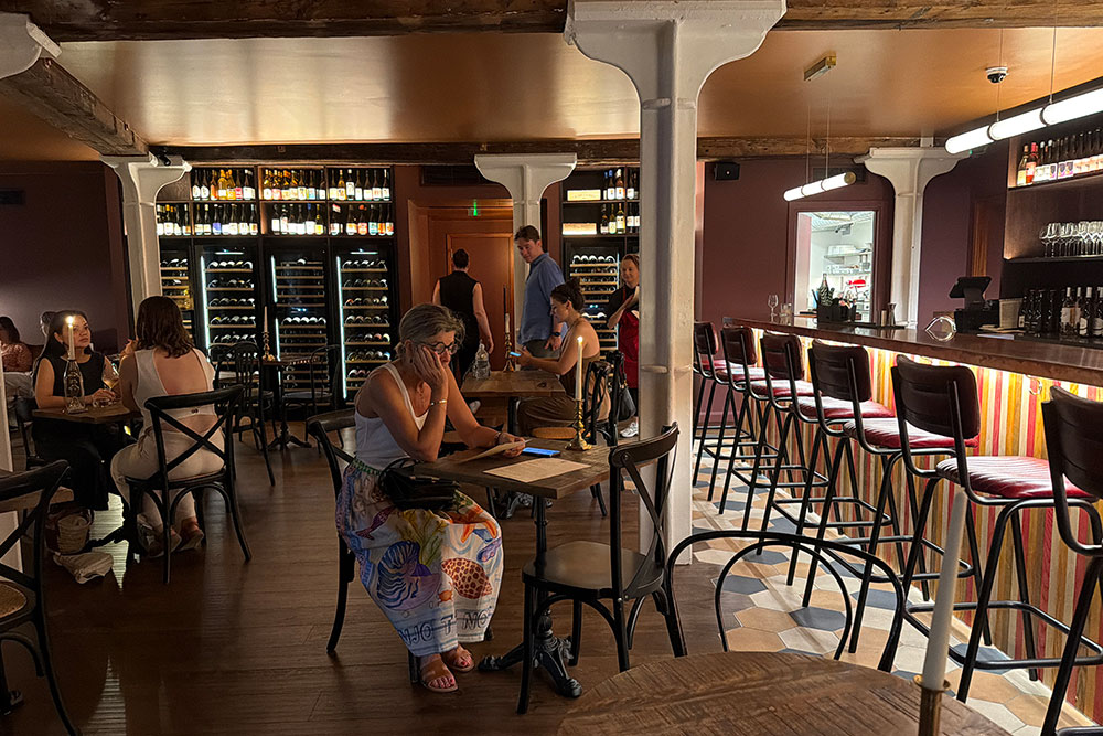 lady of the grapes london bridge wine bar review