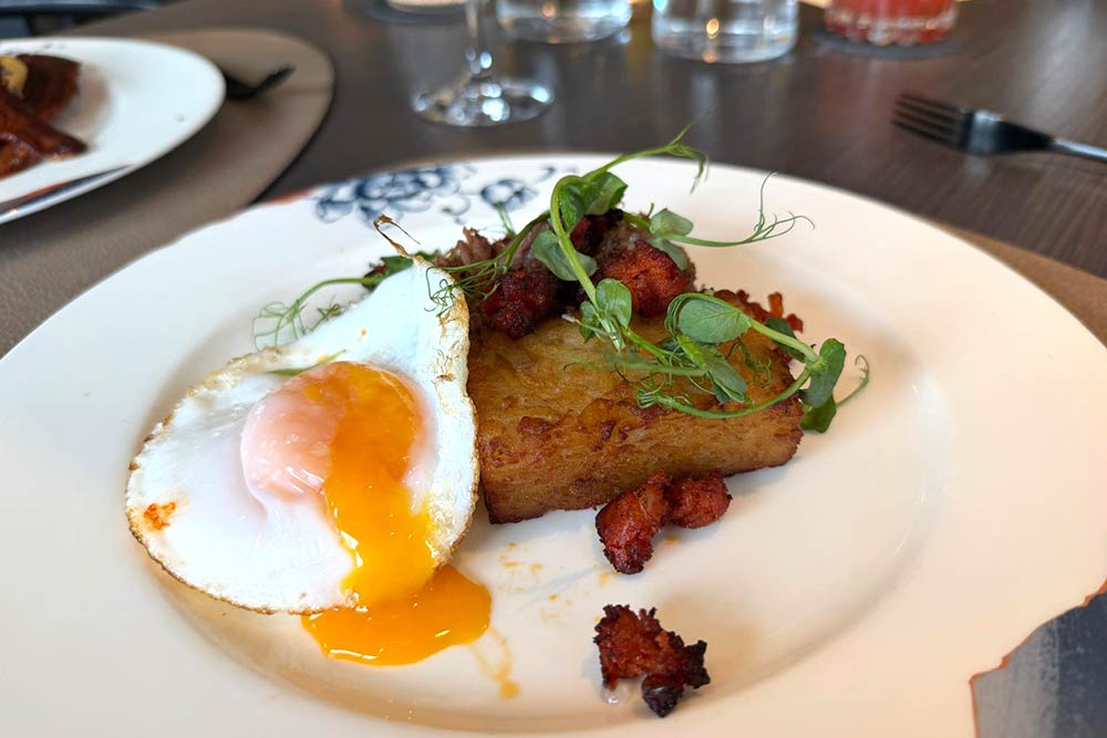 trying the new Sunday brunch at Pan pacific London