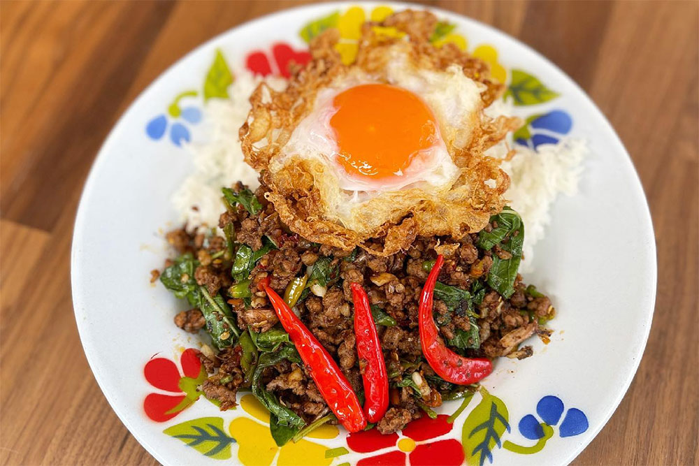 YouTuber Mark Wiens' Bangkok restaurant Phed Mark is popping up in London