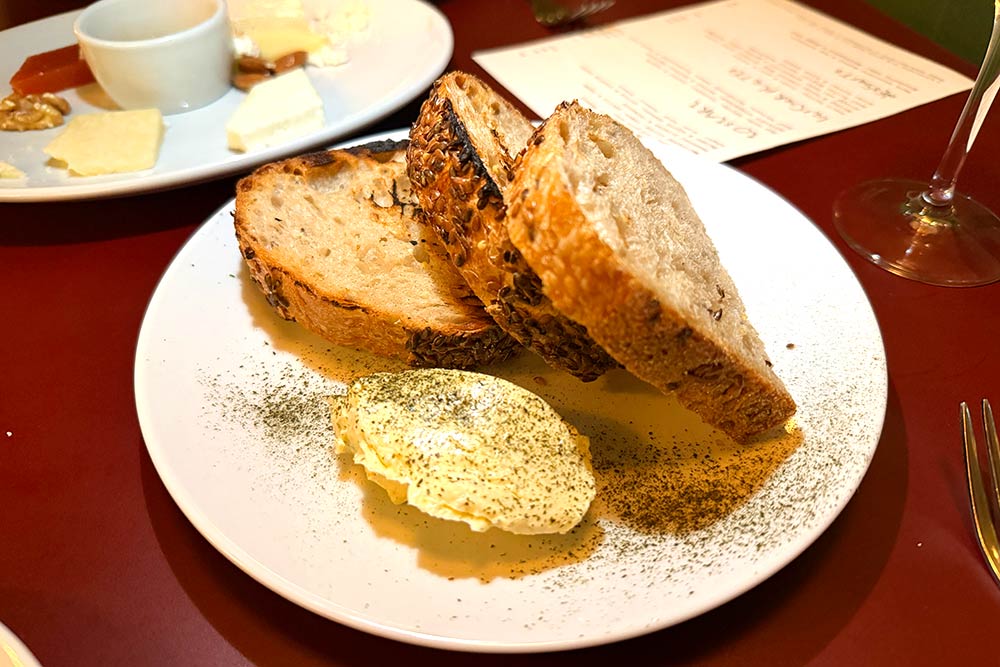 sova wine bar notting hill review