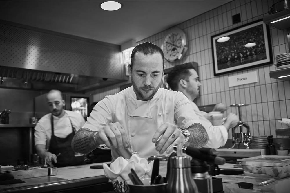 With Mor, Tom Sellers takes on the highly impressive restaurant space at Carbis Bay in Cornwall