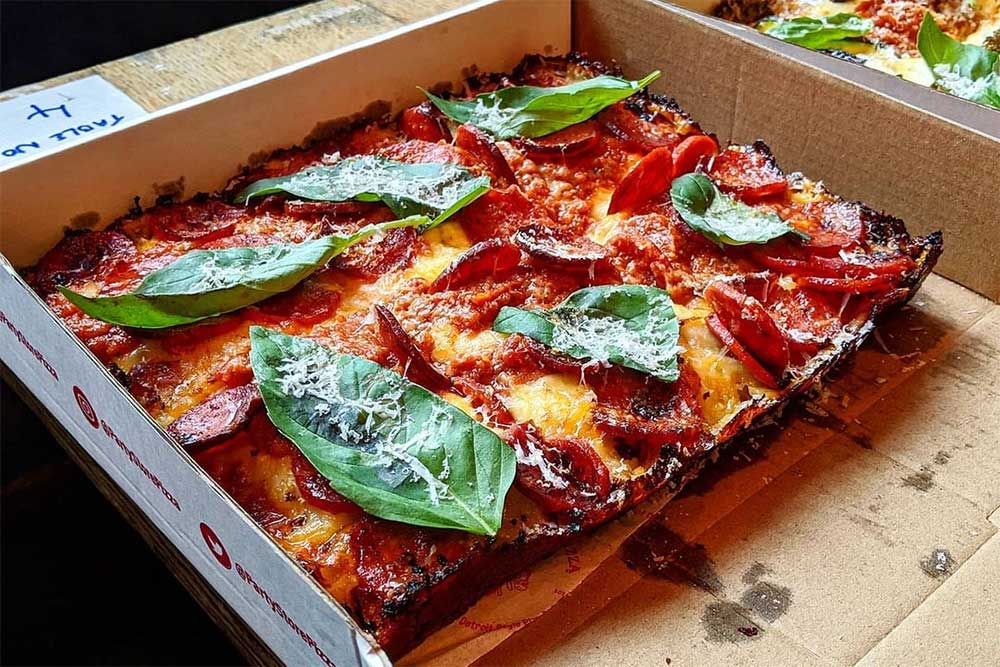 party store pizza