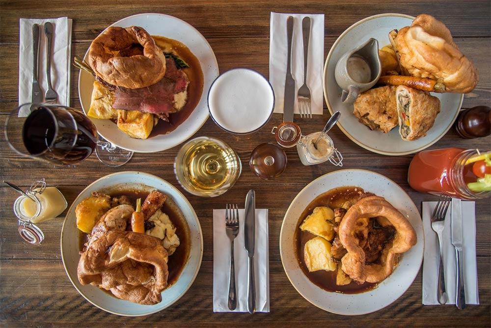 As the definition between days has become somewhat blurred our tradition of Sunday Lunch can be an important marker of the week. But that doesn't mean you have to prepare the whole thing yourselves. To help, we've collated the best Sunday Lunch deliveries, that are currently available across London.