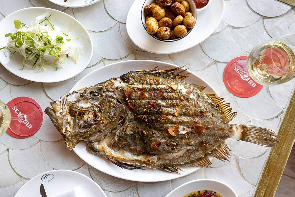 Restaurants Open Christmas Day 2022 11560 Restaurants Open For Lunch In London On Christmas Day 2021 | Hot Dinners  Recommends | Hot Dinners