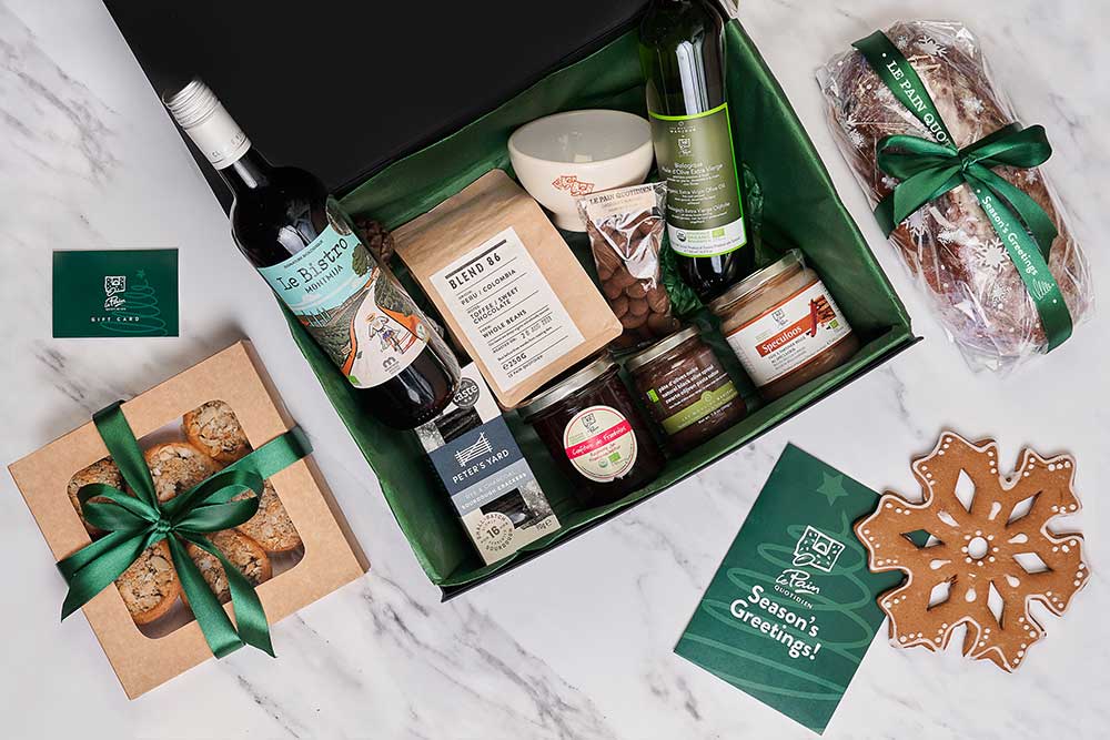 The best Christmas food hampers in London for 2021 Hot Dinners