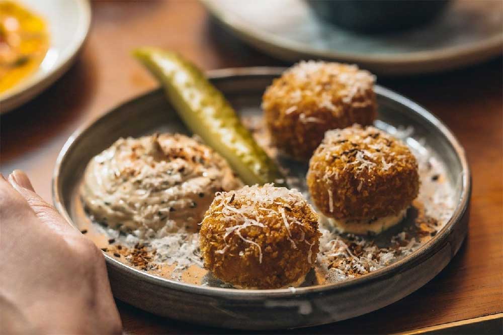 The Best Bar Snacks In London Hot Dinners