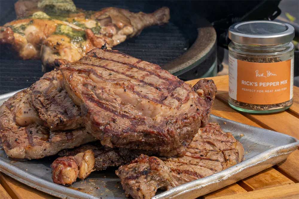 The best BBQ boxes being delivered Hot Dinners