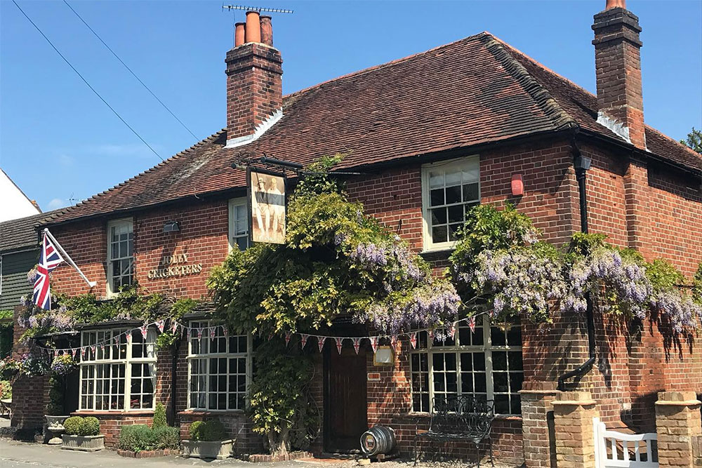 best country pubs near London