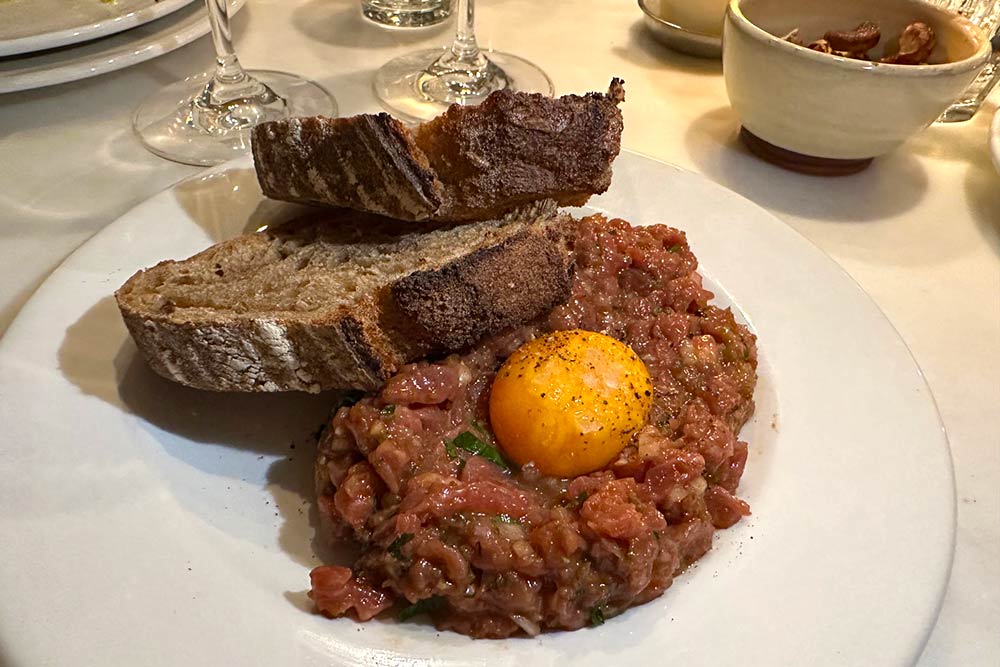 Farmshop (Mayfair) - Beef tartare