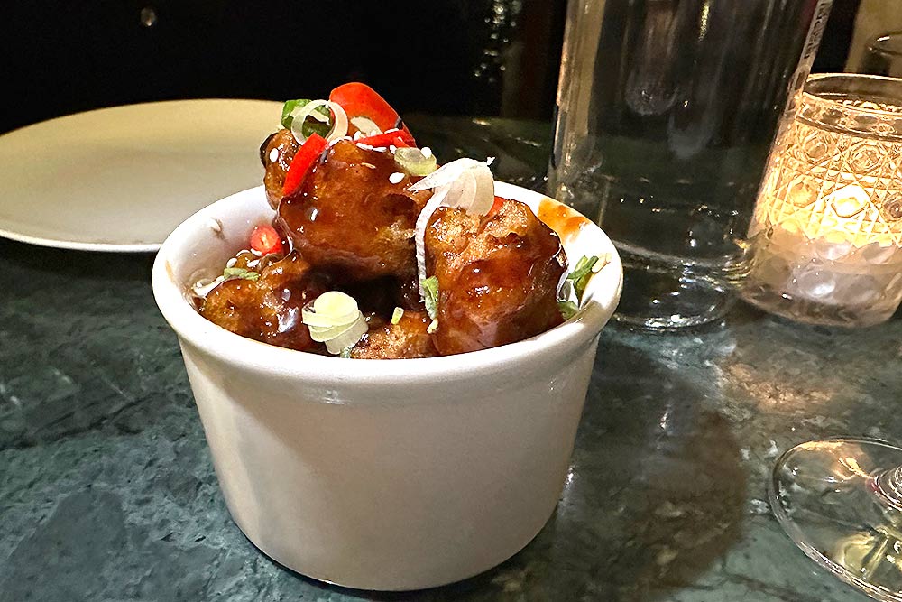 The Mitre (Hampton Court) - Cauliflower popcorn, chilli, spring onion, teriyaki dressing