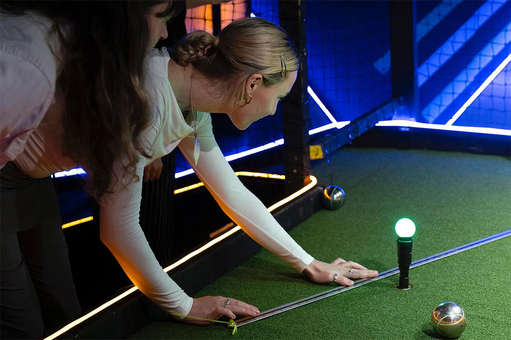 bars with games for groups in london