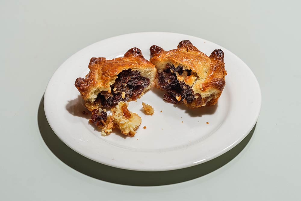 Where to find the best mince pies in London for Christmas 2025