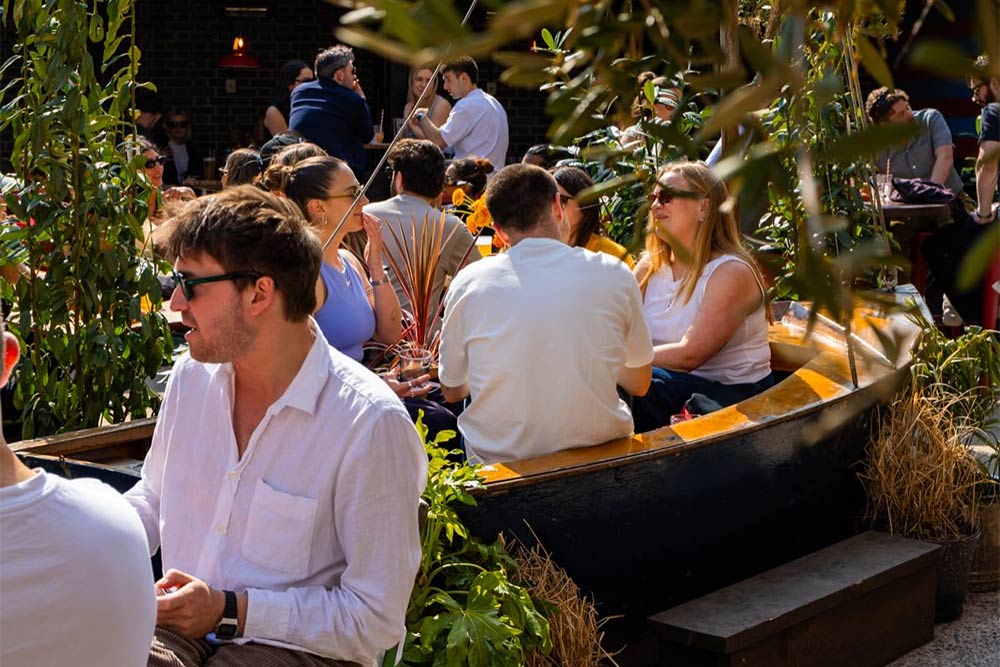 best alfresco restaurants in london - The Black Eel
