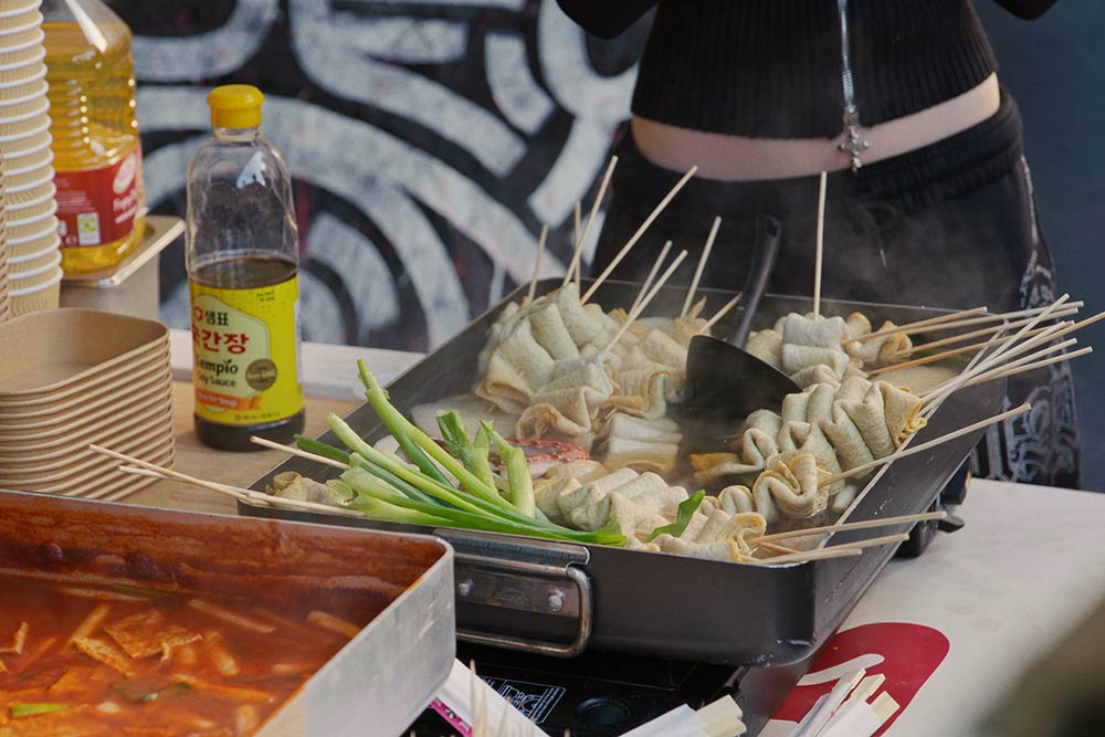 what's going on in london for the may bank holiday weekend