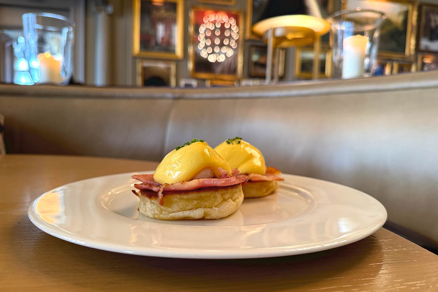 Berners Tavern (Fitzrovia) - Eggs Benedict