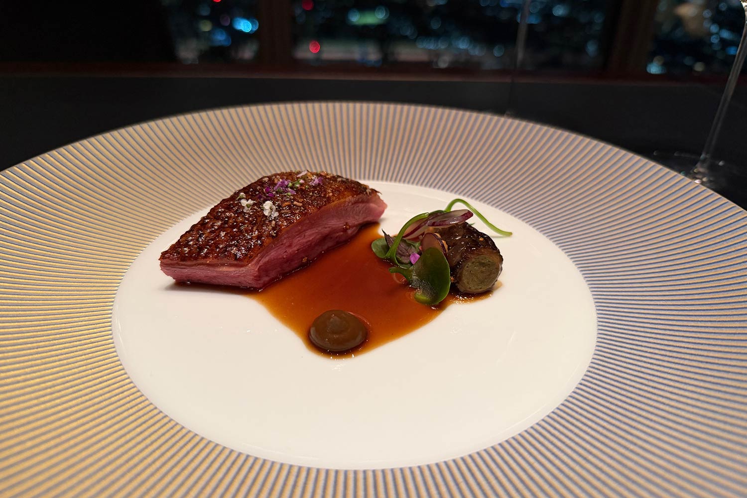 Restaurant Gordon Ramsay High (City of London) - Sladestown Farm duck with morel, grape and pine nut XO