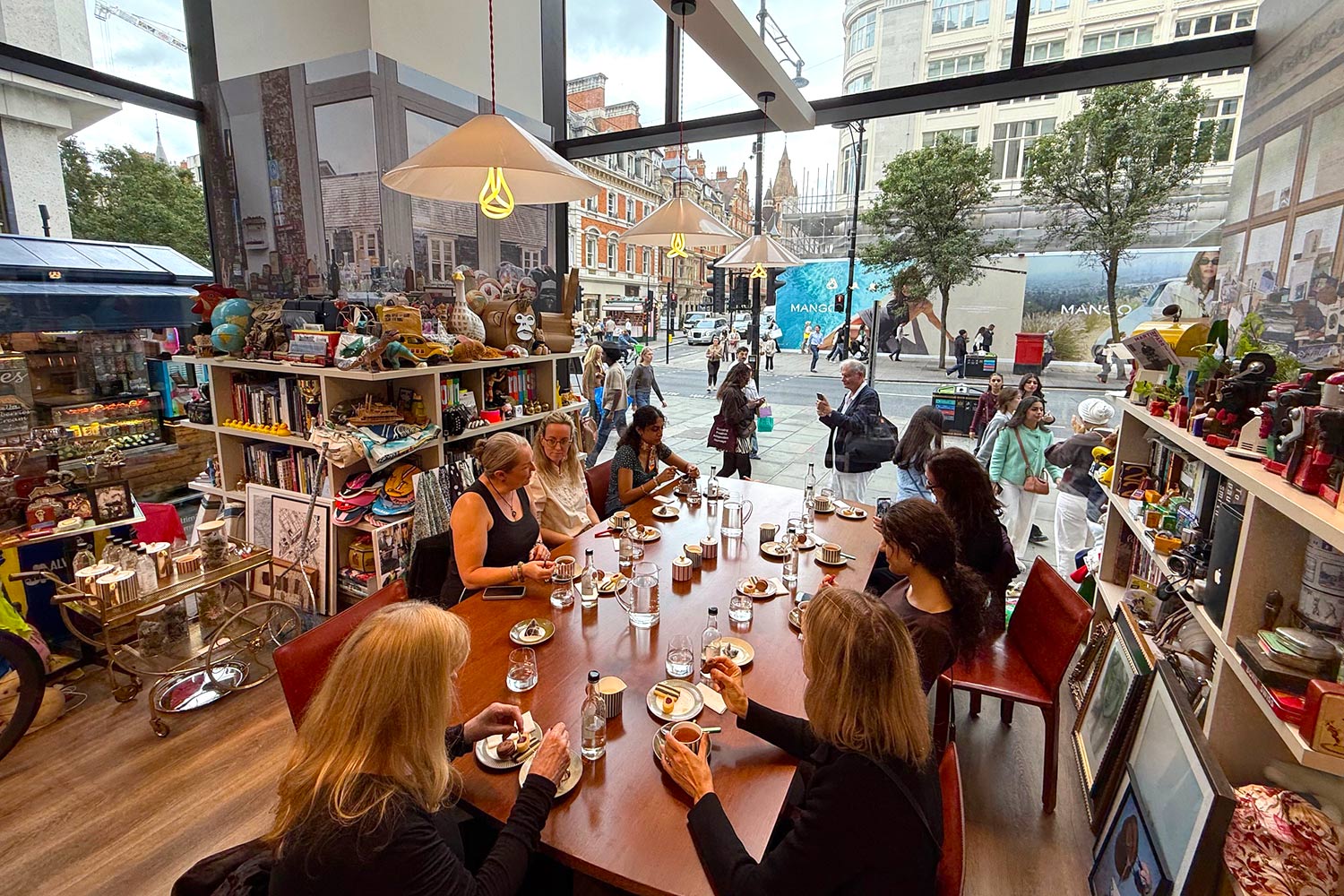 Selfridges (Oxford Street) - Paul Smith afternoon tea