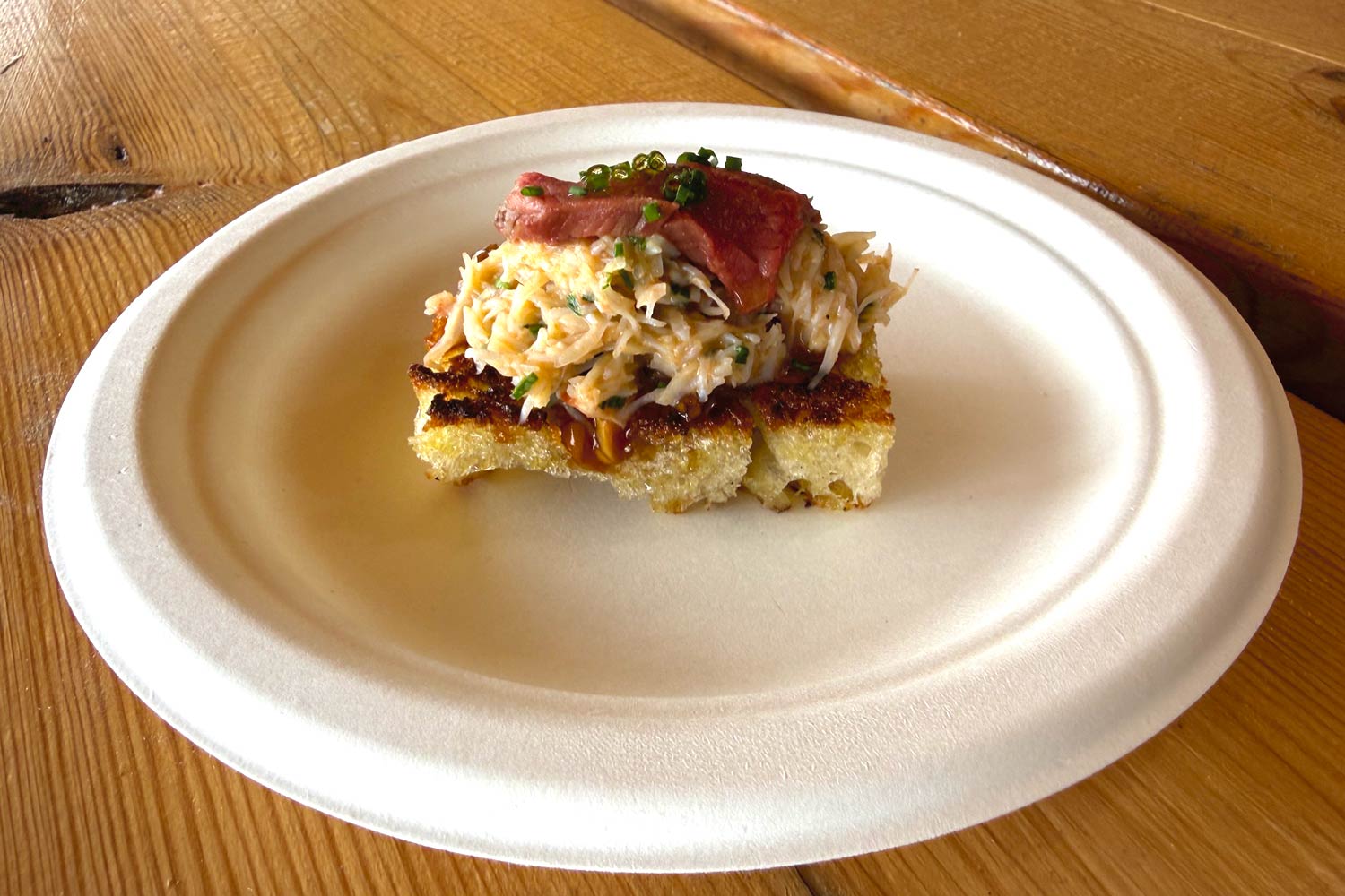 Rottura - Beef fillet, dressed crab and sourdough crostini