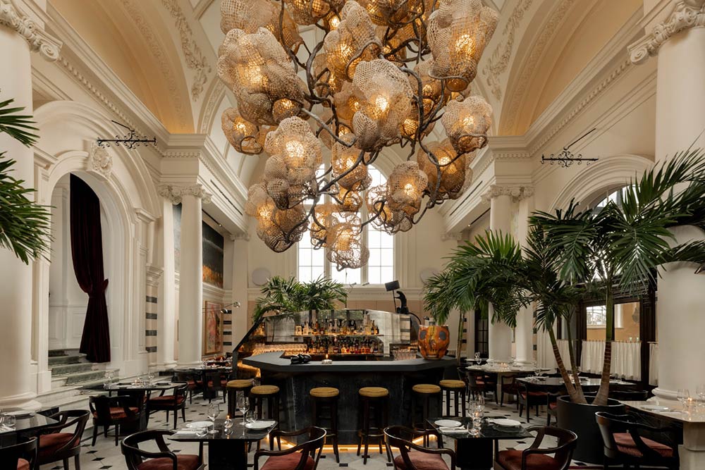 london's most glamorous and beautiful restaurants
