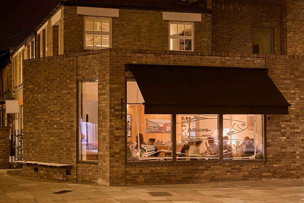 the best places to eat and drink in de Beauvoir london