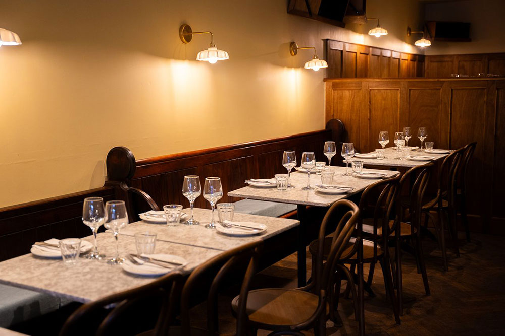 clara's shoreditch hot dinners offer