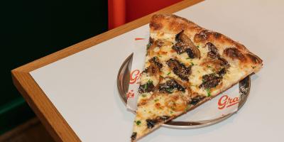 Gracey's Soho is giving away 200 free pizza slices, followed by 20% off the bill