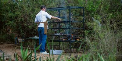 Win dinner with Valentine Warner for you and three friends courtesy of Kitchen In The Wild