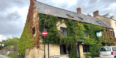 JD Vance apparently turned away from The Bull in Charlbury after staff 'mutiny'