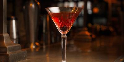 Enjoy a free Irish Heritage Month cocktail (and Guinness bread) with 108 Brasserie & Bar's set menu