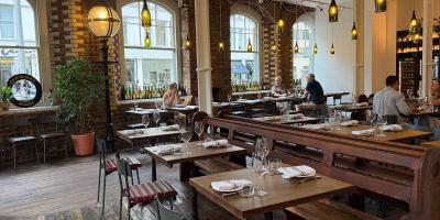 Test Driving the new Lady of the Grapes in London Bridge, a wine bar with both style and substance