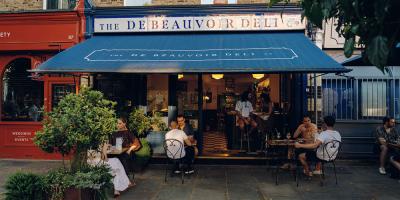 De Beauvoir has a new wine bar to check out courtesy of the De Beauvoir Deli
