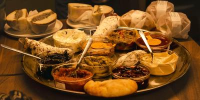 Oded Oren is opening a second deli, bringing hummus, babka and filled challah buns to Hampstead