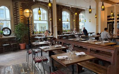Test Driving the new Lady of the Grapes in London Bridge, a wine bar with both style and substance